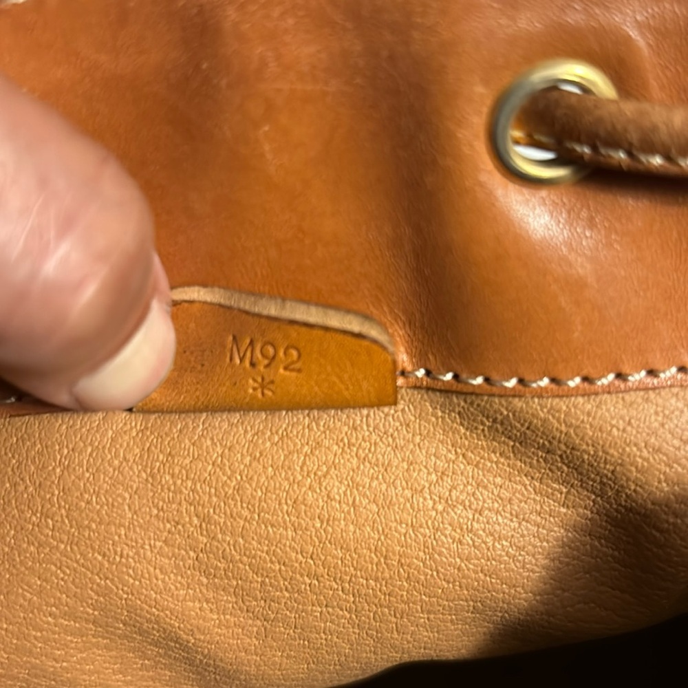 Celine Sac Seau Bucket Drawstring Bag with side pocket /With Dust Bag - Picture 15 of 17